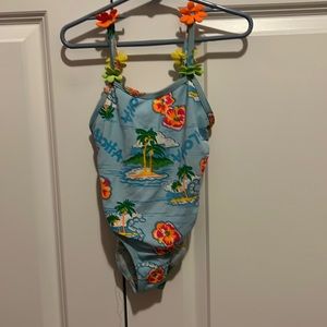 Swim suit size 4